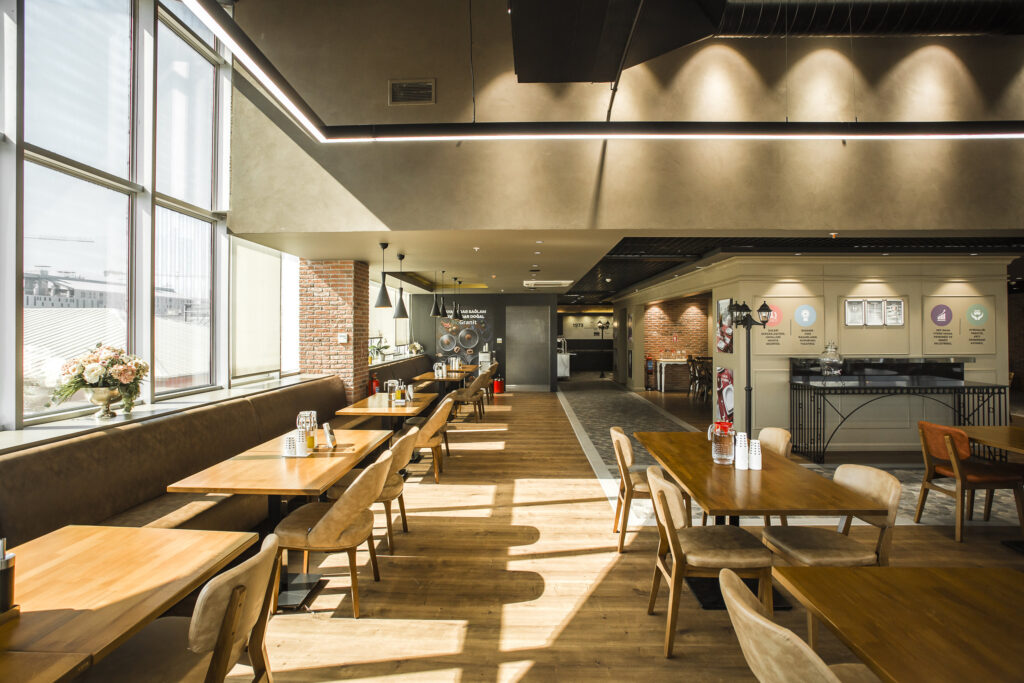 Karaca Grup merkez restoran ve yemekhane · Manifesto Design & Architecture