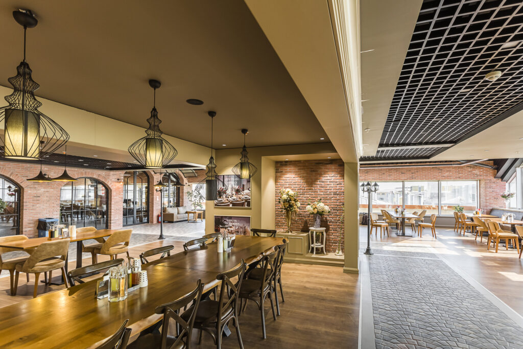 Karaca Grup merkez restoran ve yemekhane · Manifesto Design & Architecture