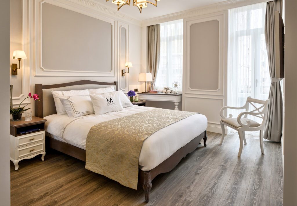 Mirrors Otel, Beyoğlu · Manifesto Design & Architecture