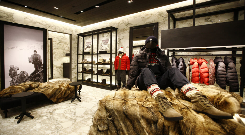 Moncler İstinye Park mağazası · Manifesto Design & Architecture