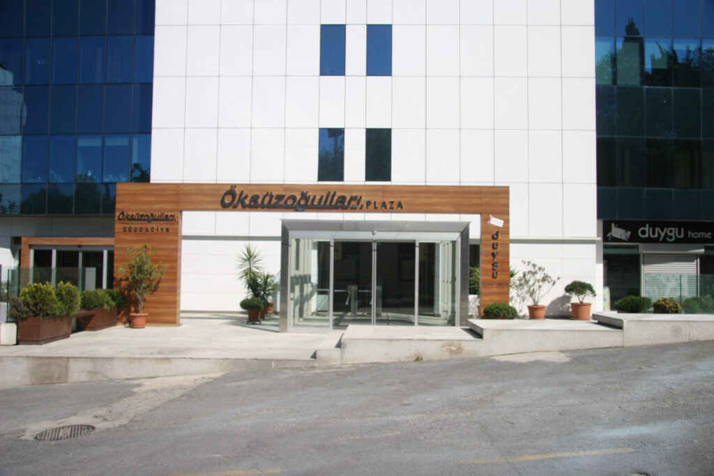 Öksüzoğlu Plaza, İstoç · Manifesto Design & Architecture