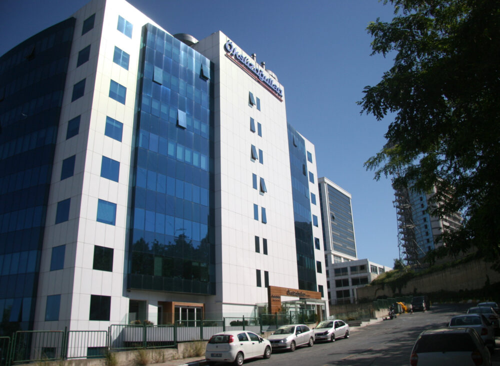 Öksüzoğlu Plaza, İstoç · Manifesto Design & Architecture