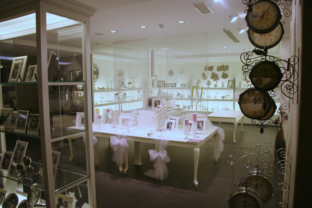 Biev ana showroom · Manifesto Design & Architecture