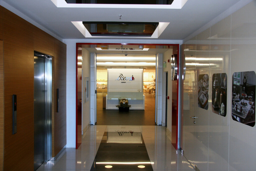 Biev ana showroom · Manifesto Design & Architecture