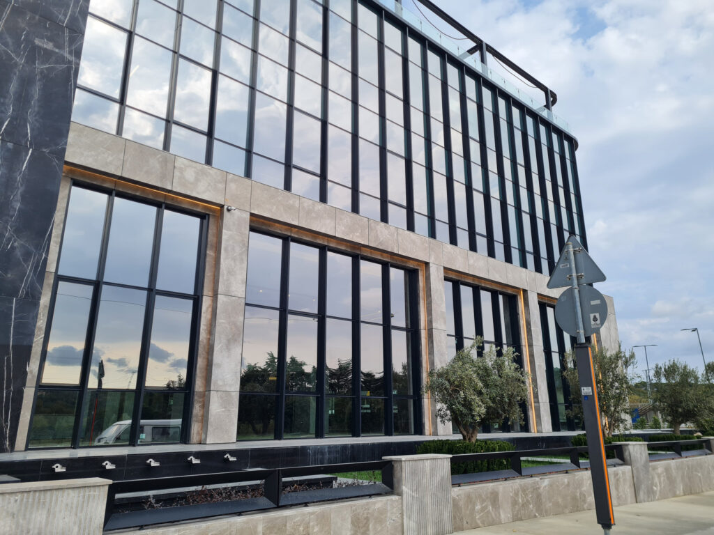 Fimar Holding merkez ofisi · Manifesto Design & Architecture