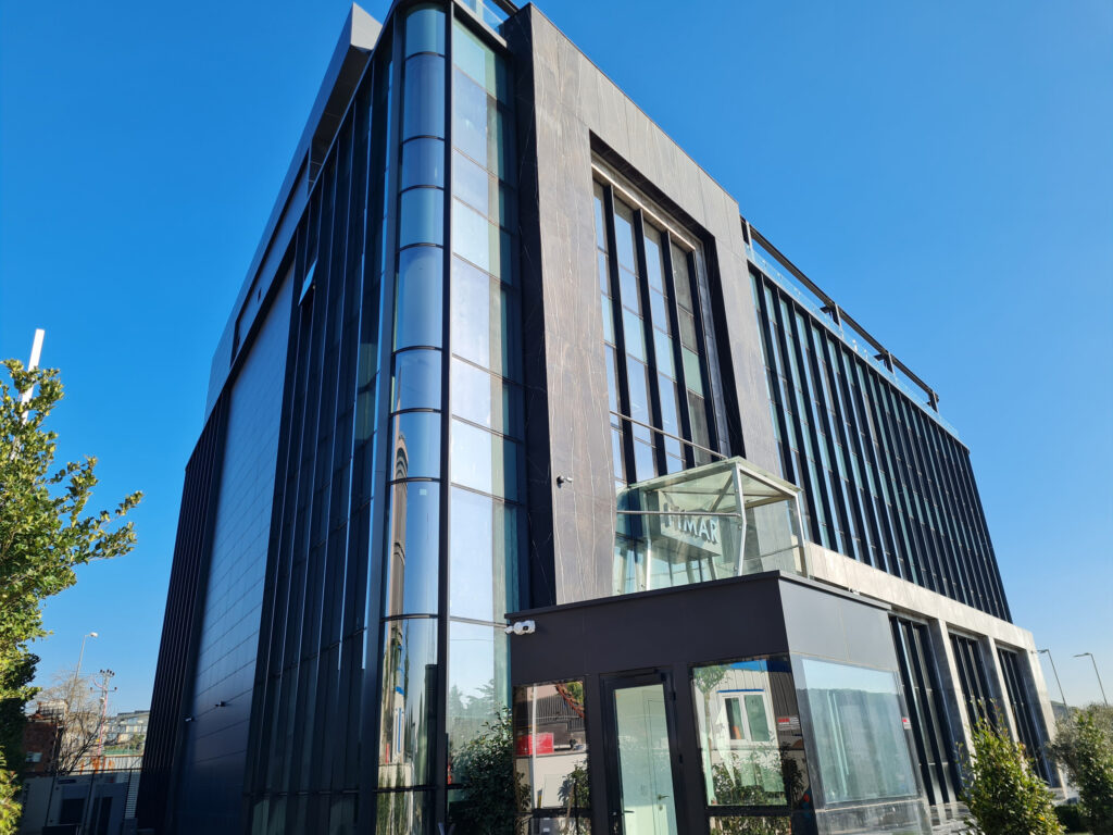 Fimar Holding merkez ofisi · Manifesto Design & Architecture