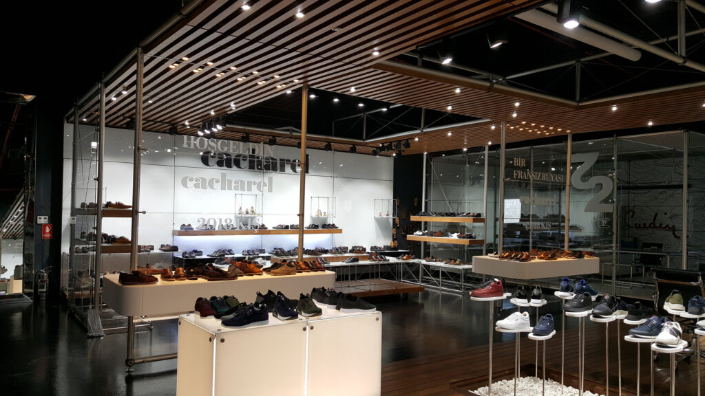 Siltap showroom teşhir alanı